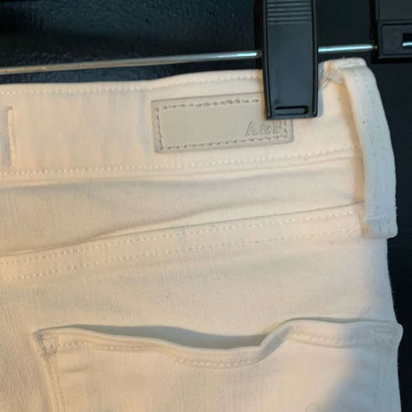 DONATED: Abercrombie High Rise Ankle Jeans - Picture 8 of 8